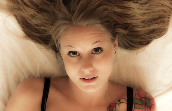 Get rid of stress and tension by booking Louisville escorts
